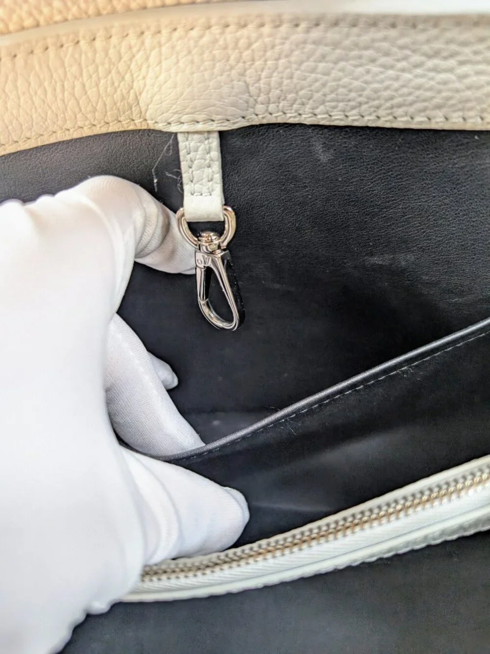 Louis Vuitton Light Grey Degrade Taurillon Leather Capucines PM Bag
